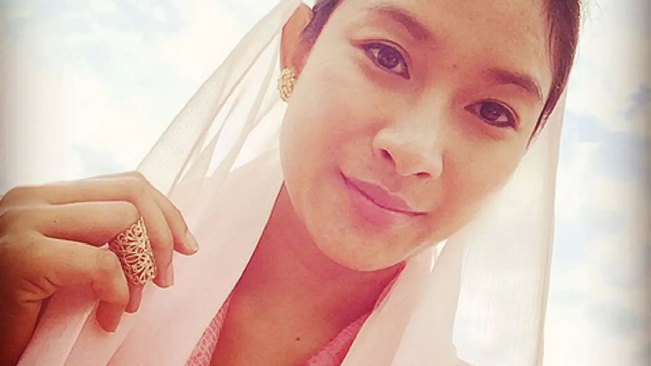 [Bintang] Happy Salma