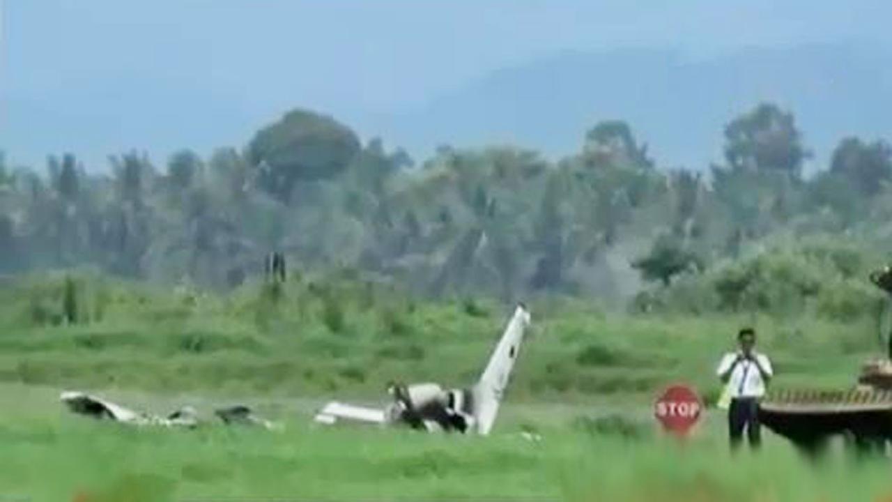 Segmen 3: Pesawat Jatuh hingga Pria Mabuk Nyangkut di Lubang