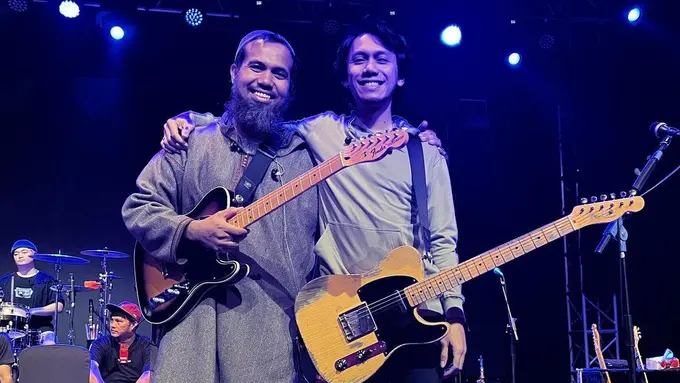 Eross Candra dan Sakti