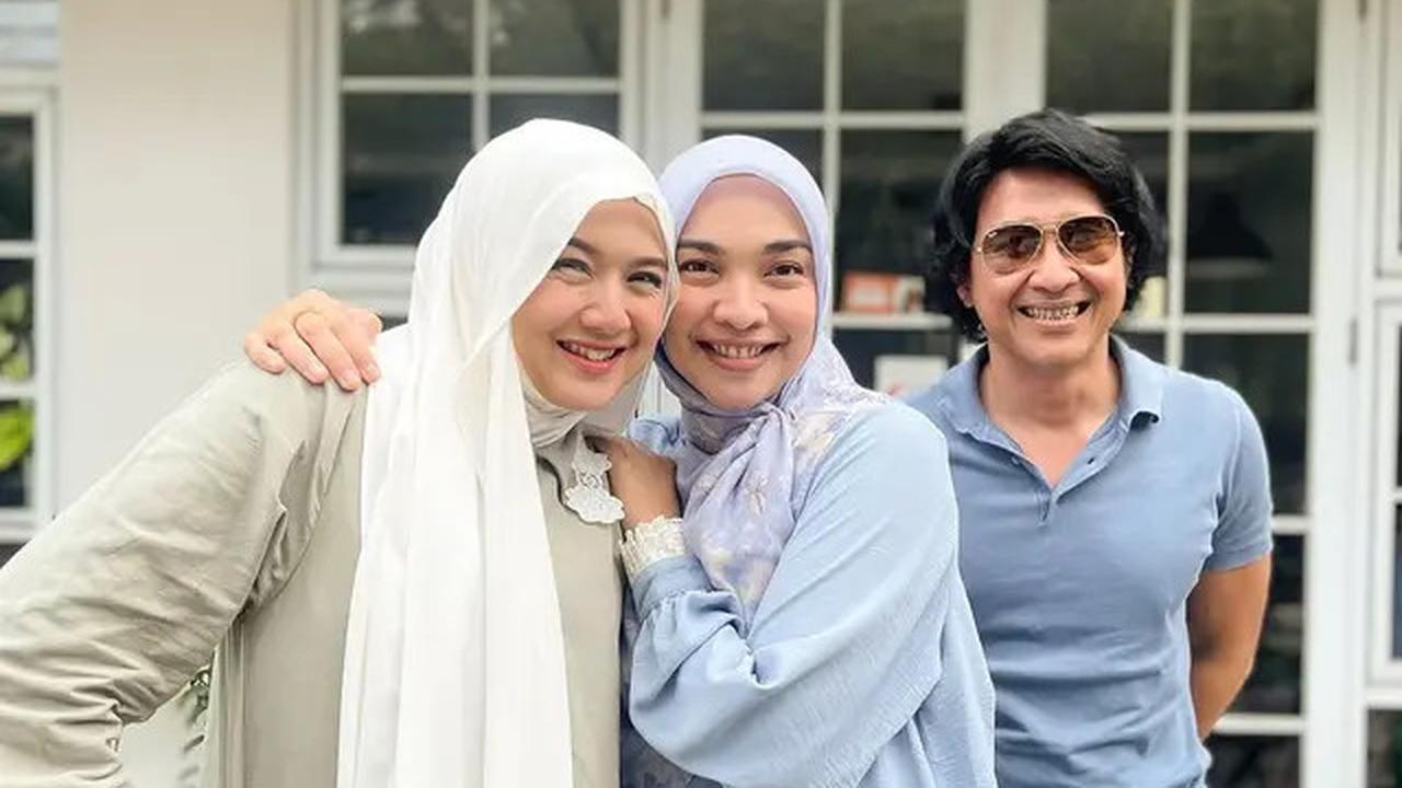 6 Potret Tika Bravani Bareng Pemain Lorong Waktu, Nostalgia Tontonan Masa Kecil
