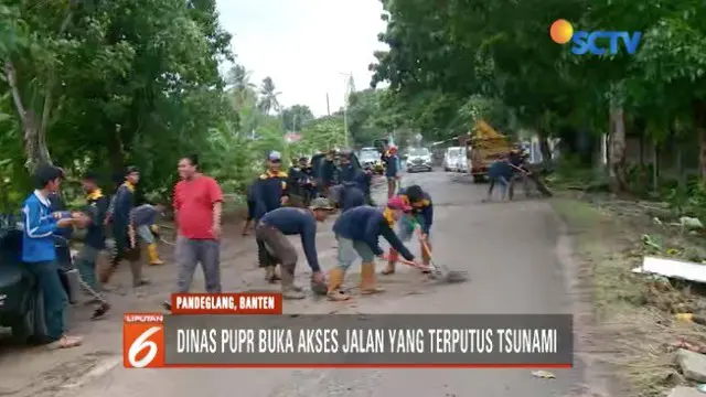 Dinas PUPR Banten Buka Akses Jalan yang Terputus Tsunami