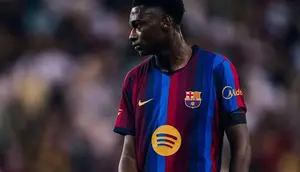 Bintang Muda Barcelona Jesse Bisiwu Alami Cedera Serius, Momentum Awal Terhenti