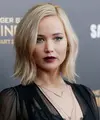 Jennifer Lawrence melakoni adegan seks dengan lawan mainnya. Dalam film terbarunya bertajuk Passengers. (Bintang/EPA)