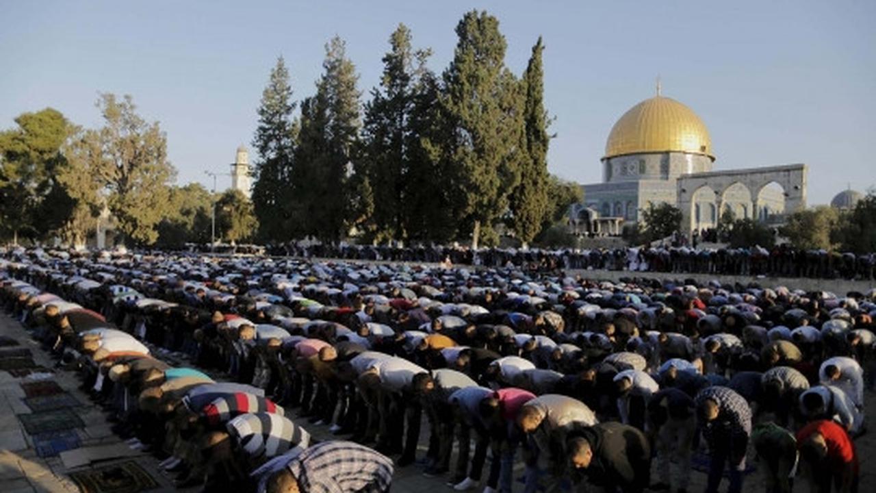 Gema takbir Idul Fitri berkumandang di belahan dunia