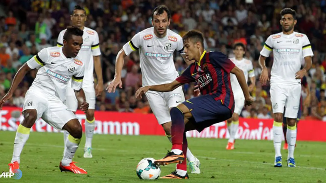 barcelona-vs-santos-130803a.jpg