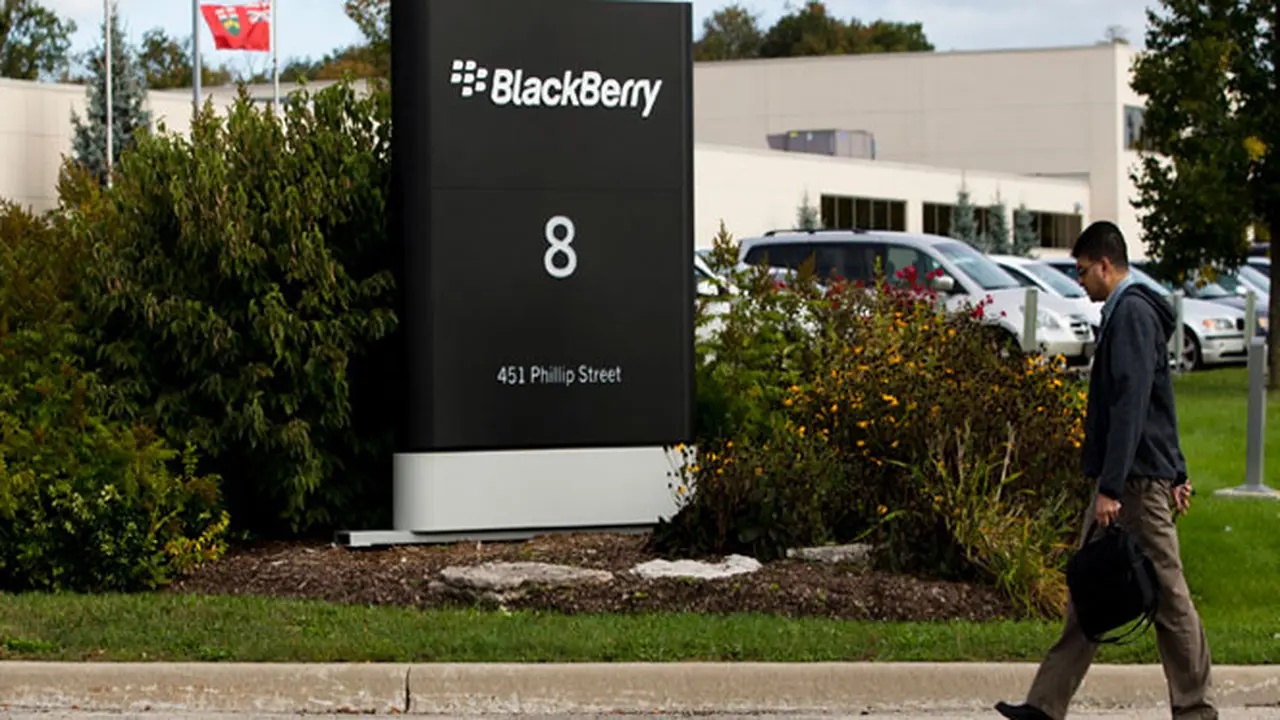 black-berryy-131111b.jpg