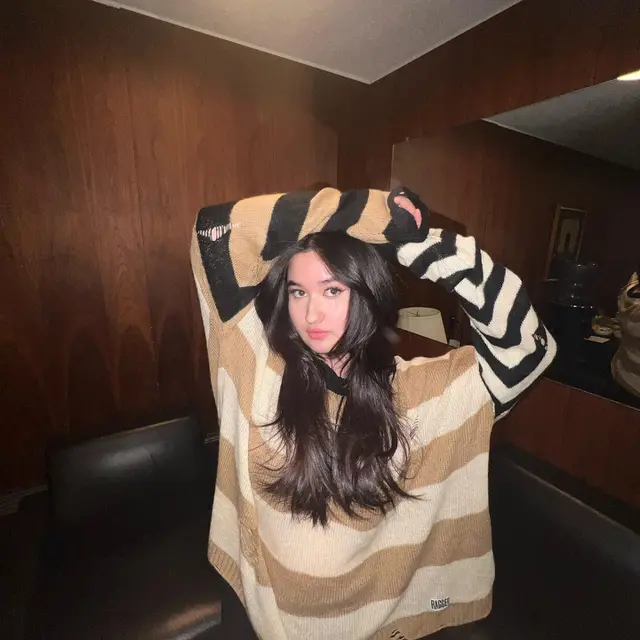 7 Potret Terbaru Stephanie Poetri yang Kini Tengah Menjadi Sorotan