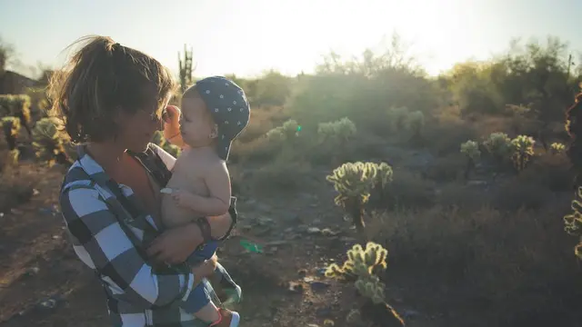 [bintang] Asyik, 3 Zodiak Ini Bakal Jadi Ibu Terkeren Buat Anak-anaknya