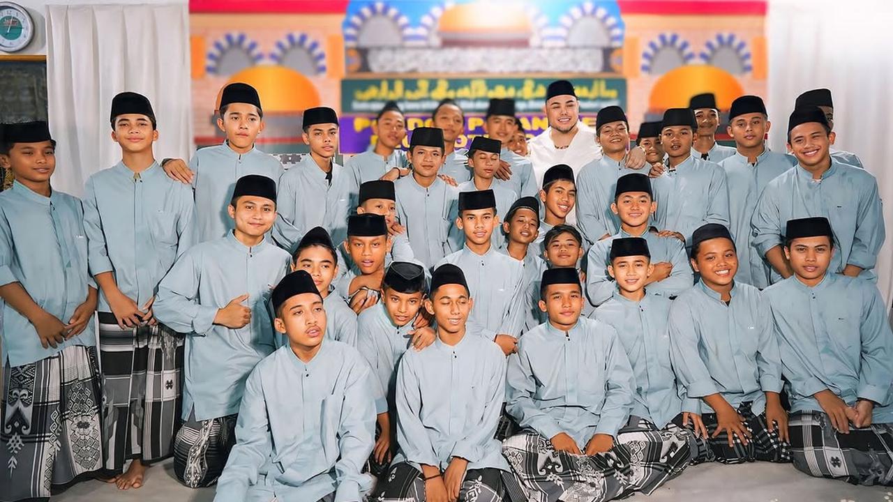 Ivan Gunawan Bangun Rumah Tahfidz Tiga Lantai di Depok, Pastikan Semua Fasilitas Gratis