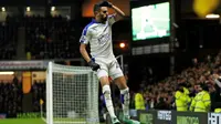 Gelandang Leicester City, Riyad Mahrez rayakan gol ke gawang Watford (Reuters)