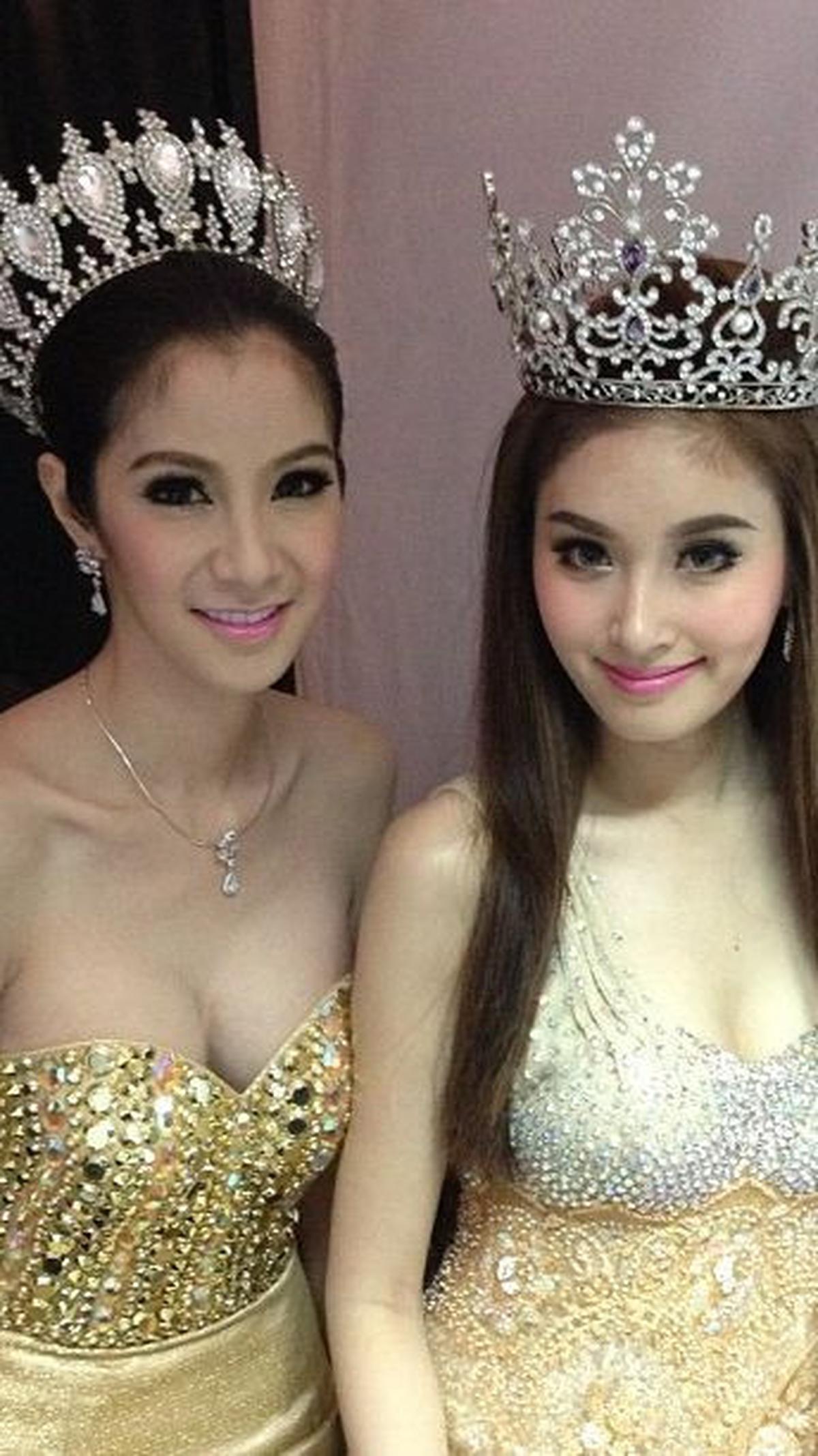 <b>Nong Poy Memenangkan Beberapa Kontes Kecantikan di Tahun 2004</b><br>