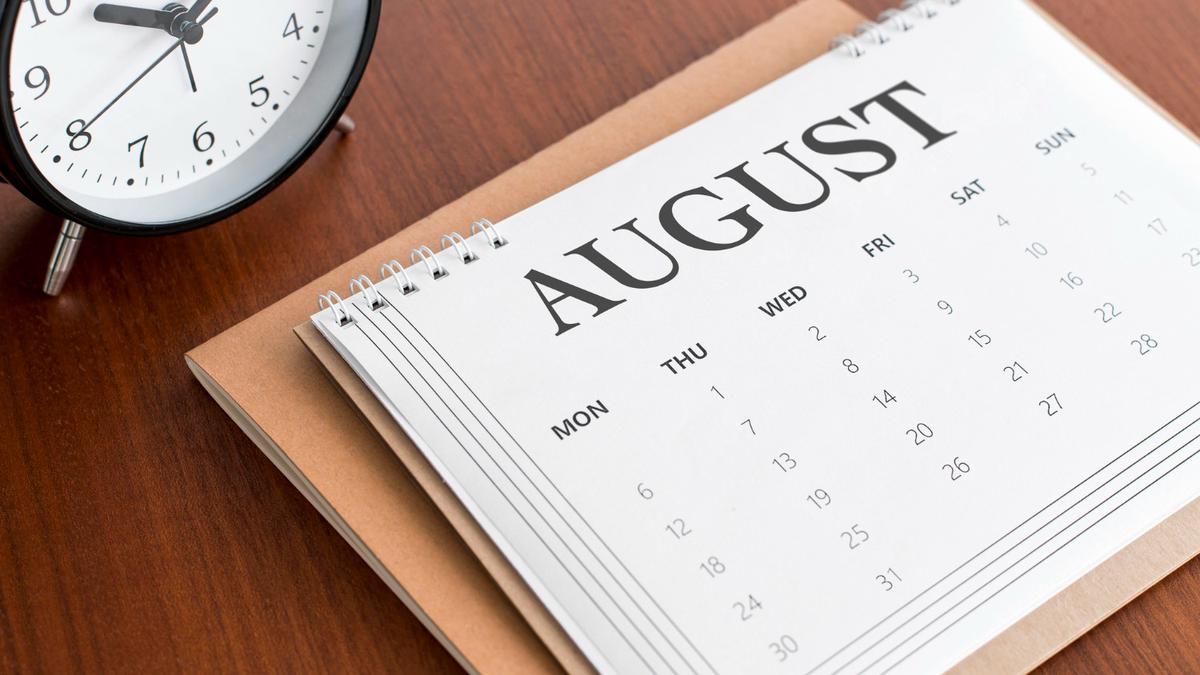 Kalender Agustus 2026 Lengkap Tanggal Merah &amp; Cuti Bersama, Ini Tips Atur Long Weekend