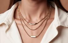 8 Kalung Rantai Tebal dengan Liontin yang Cocok untuk Ibu-Ibu, Punya Maia Estianty Curi Perhatian