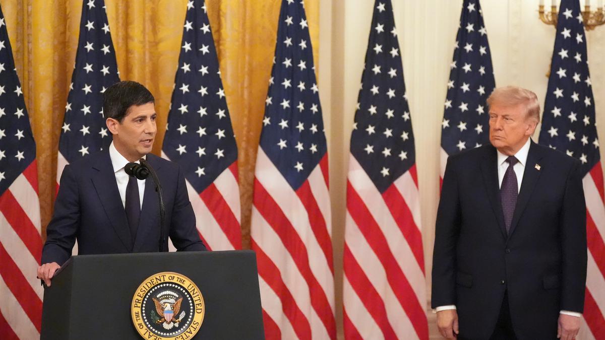 Kevin Warsh Resmi Jadi Ketua The Fed, Langsung Pangkas Suku Bunga?