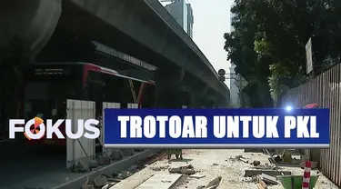 Trotoar untuk pedagang kaki lima, Gubernur DKI Jakarta: multifungsi trotoar lumrah terjadi di kota besar di dunia.
