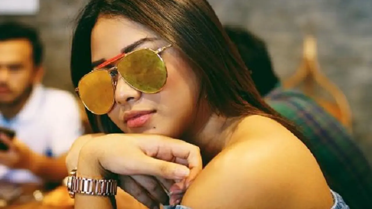 Kerap Bergaya Sosialita, Ini 5 Barang Mewah Aurel Hermansyah 