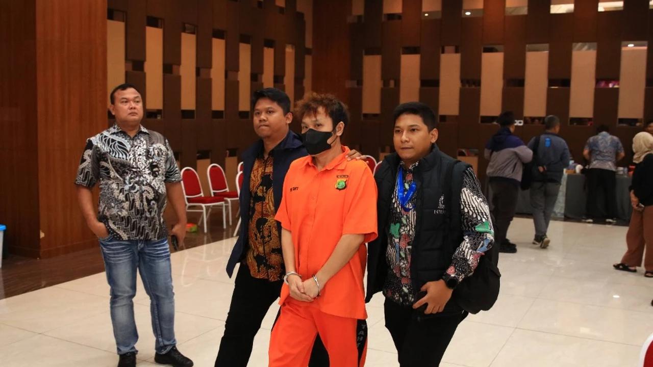 Polri Tangkap Buronan Interpol Beijing, Berawal dari Terminal Bandara Soekarno-Hatta