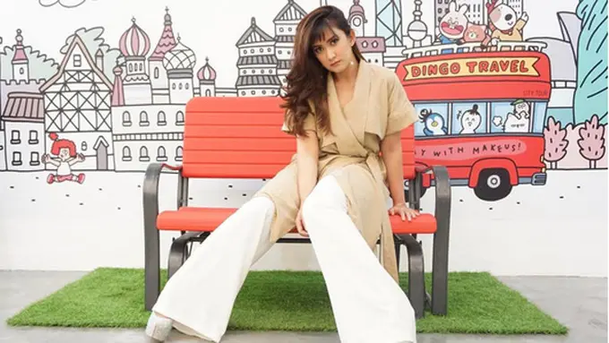 [Bintang] Nafa Urbach