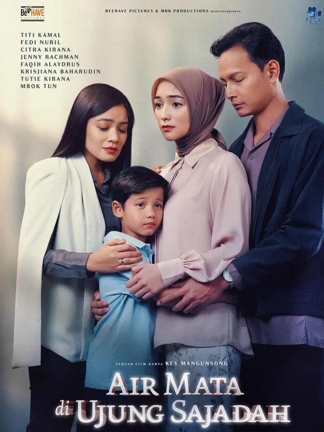 Poster film Air Mata Di Ujung Sajadah. (Foto: Dok. Instagram @titi_kamall)
