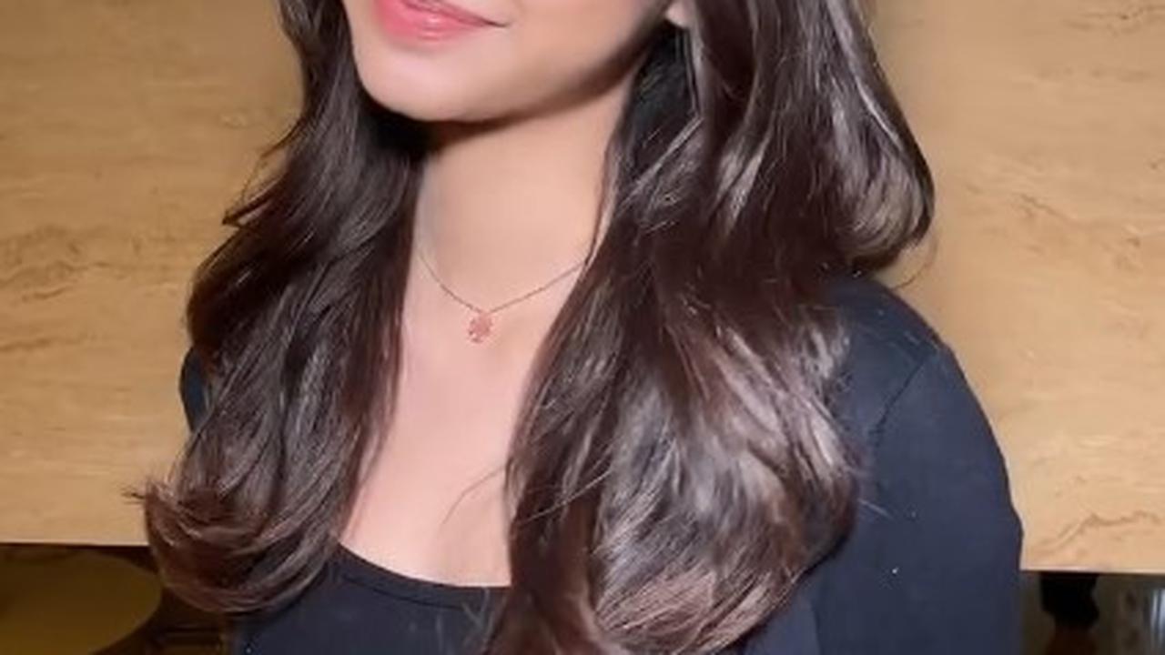 8 Potret Sidney Anak Cut Tari dengan Makeup Flawless, Cantik dan Tidak Berlebihan - Sesuai Umur