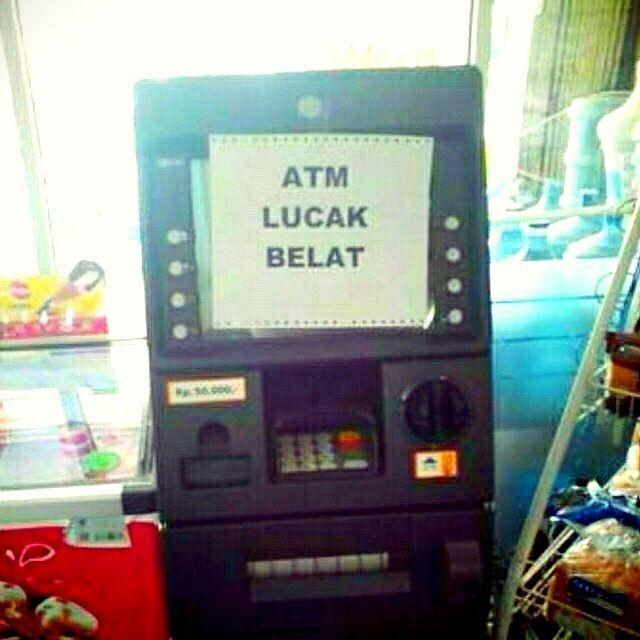6 Tulisan 'ATM Rusak' Sok Imut Ini Kocak Banget, Bikin Geli Sekaligus Ngakak