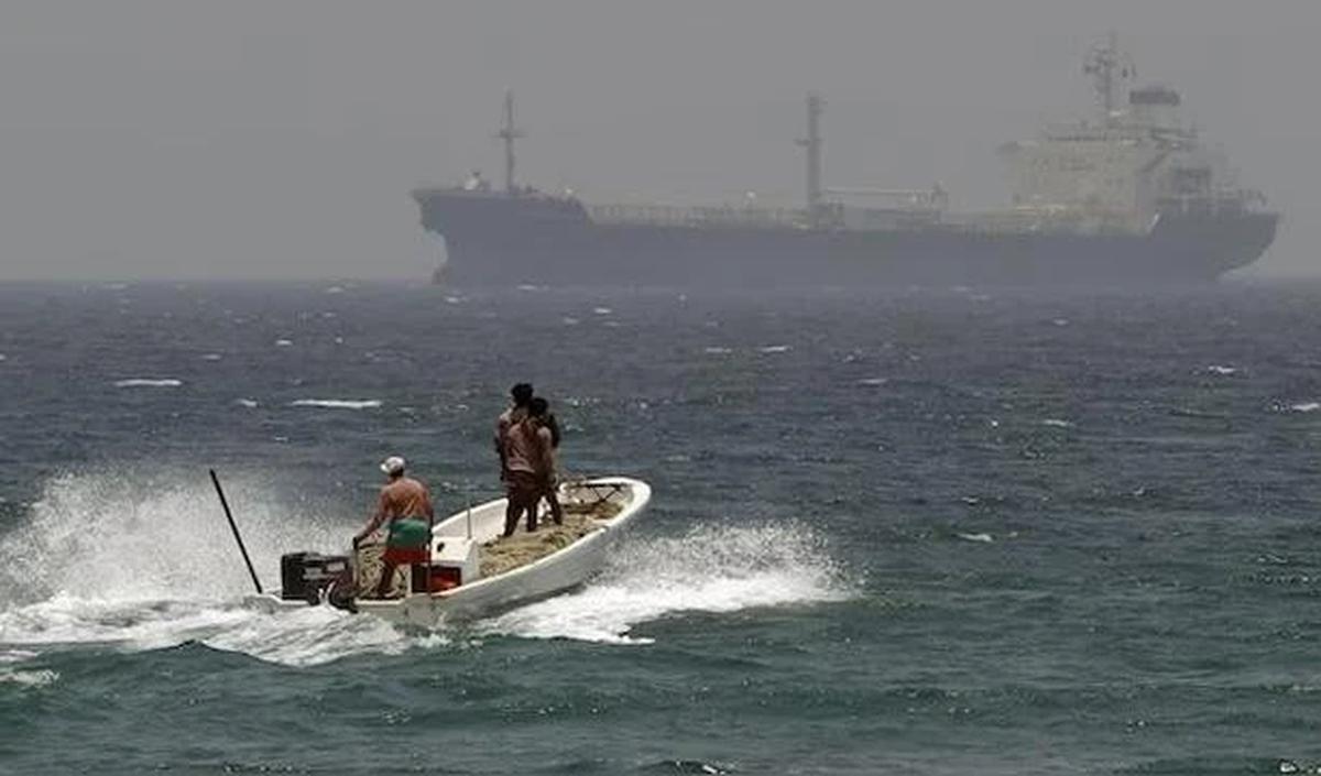 Menlu Iran: Selat Hormuz Terbuka untuk Dunia, Hanya Kapal AS dan Israel yang Dilarang Lewat