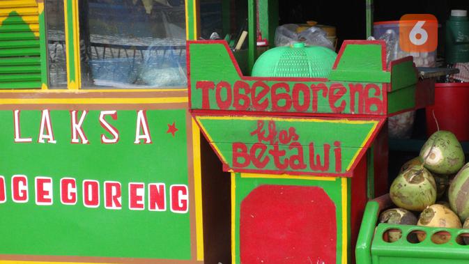 Toge goreng khas Betawi di Setu Babakan. (dok. Liputan6.com/Adhita Diansyavira)