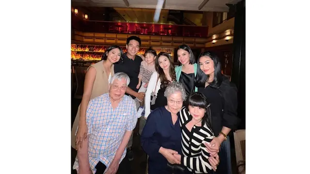 6 Momen Rini Yulianti Bertemu Mertua dari Korea Selatan, Penuh Kebahagiaan