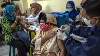 Survei PERGEMI: Hanya 36,6 Persen Lansia yang Sudah Vaksinasi Booster