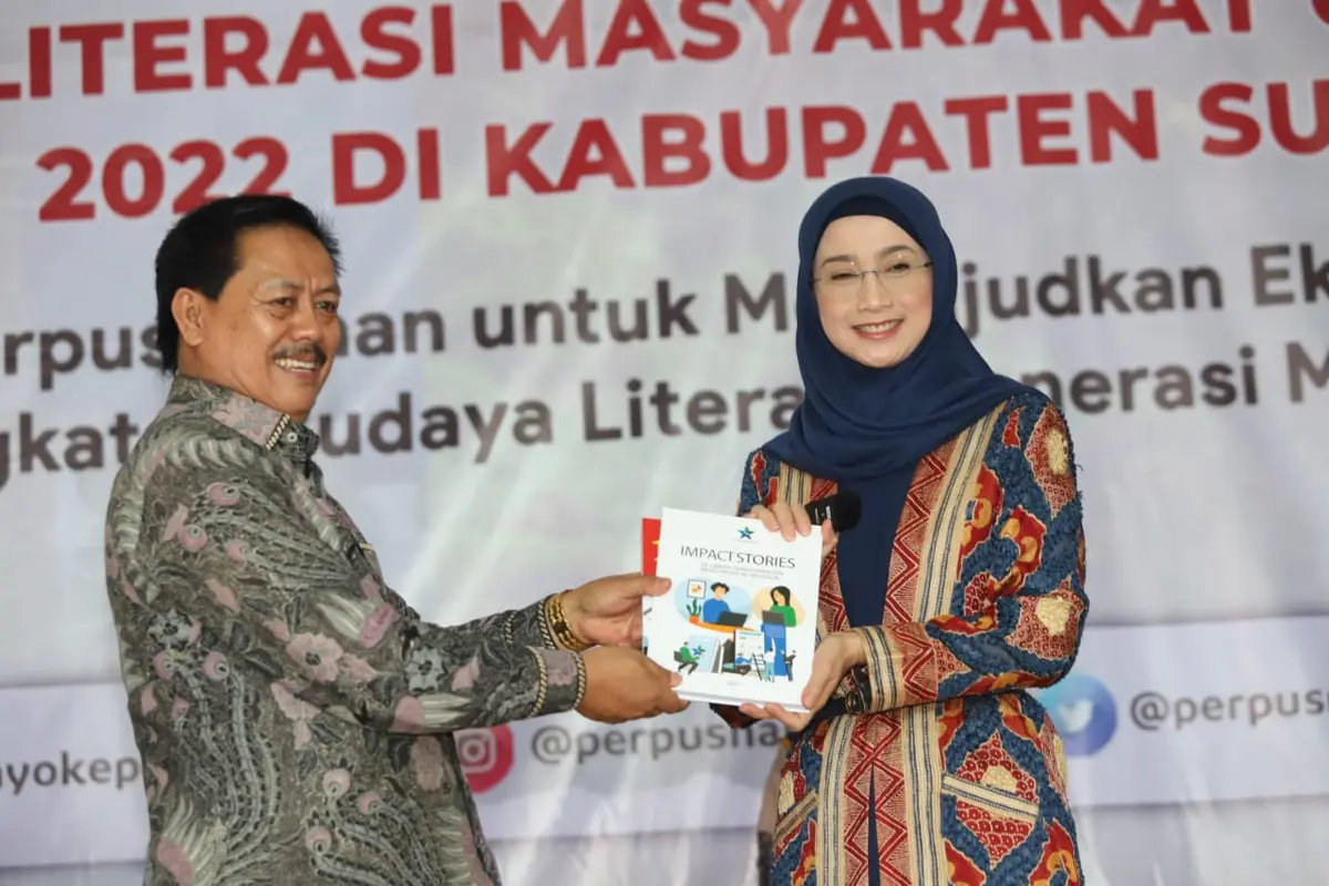 Kepala Perpusnas Syarif Bando