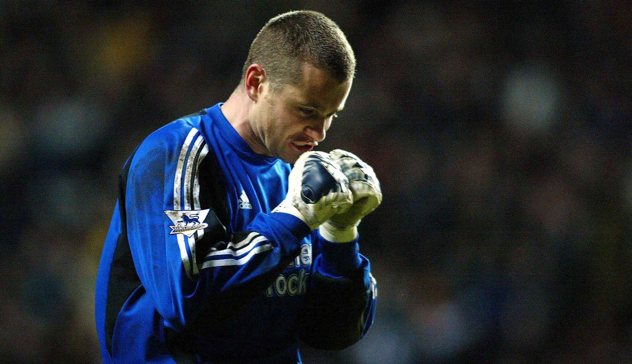 Shay Given tercatat sudah melakukan 10 kali penyelamatan penalti selama kariernya di Liga Inggris. Lulusan akademi Celtic tersebut pernah membela Aston Villa, Newcastle United, hingga Manchester City. (AFP/Steve Parkin)