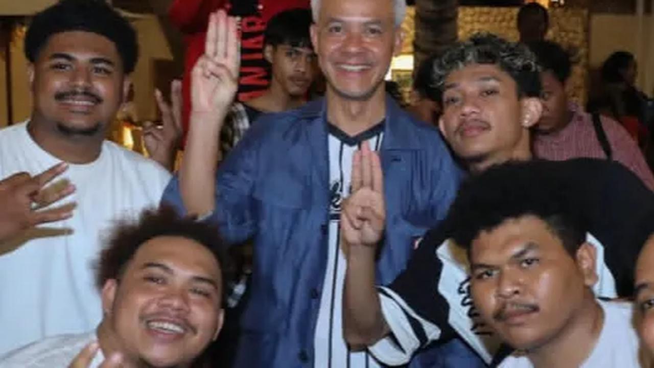 Bicara Pentingnya Creativ Hub, Ganjar Ingin Beri Ruang Anak Muda Papua untuk Berkreasi
