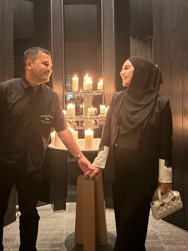 Irish Bella rayakan anniversary 2 tahun dengan Haldy Sabri - instagram.com/_irishbella_