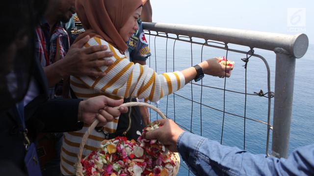 Keluarga Korban Lion Air JT 610 Doa Bersama