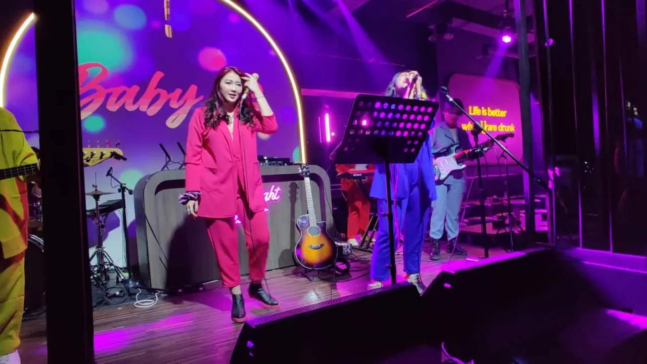 Penampilan Baby G di Uraa Jakarta