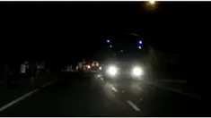 Gempa 7,8 SR yang berpusat di Mentawai terasa hingga ke Padang, Sumatera Barat. Warga pun berlarian ke luar rumah mencari tempat yang lebih tinggi. 