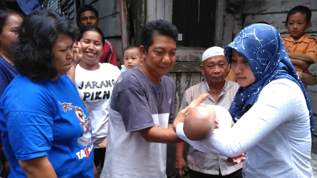 Wajah Letih Bayi Cantik Usai Dijual Ibu Kandungnya