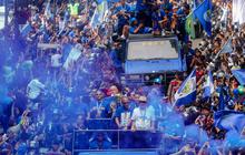 FOTO: Ribuan Bobotoh Iringi Pawai Persib Bandung