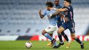 Pada musim lalu, Nathan Ake harus melewatkan 27 laganya di Manchester City setelah mengalami cedera. Ia telah tampil dua kali pada musim ini yaitu ketika Community Shield dan Liga Inggris. Walapun di kedua laga mengalami kekalahan, Ake mampu tampil solid. (Foto: AFP/Pool/Martin Rickett)