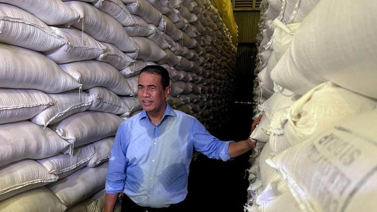 Mentan Amran Sulaiman: Stok Beras Nasional Capai 4,5 Juta Ton, Ketahanan Pangan Aman di Tengah Gejolak Global