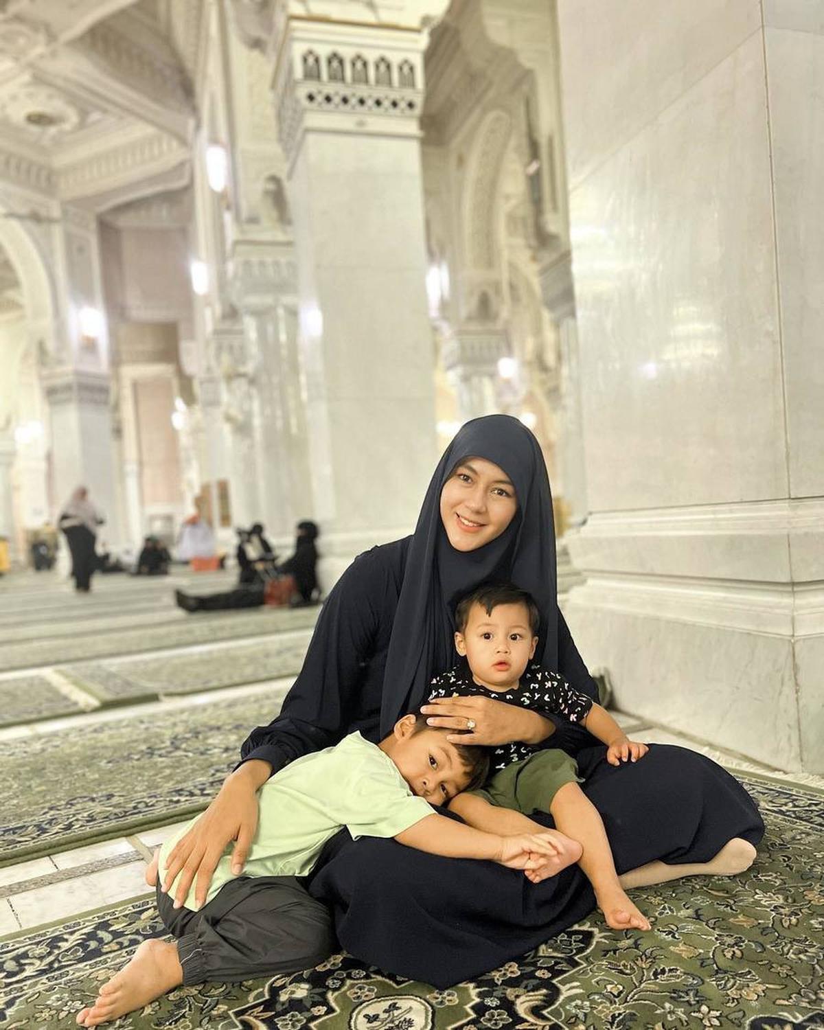 Bikin Adem dan Menawan