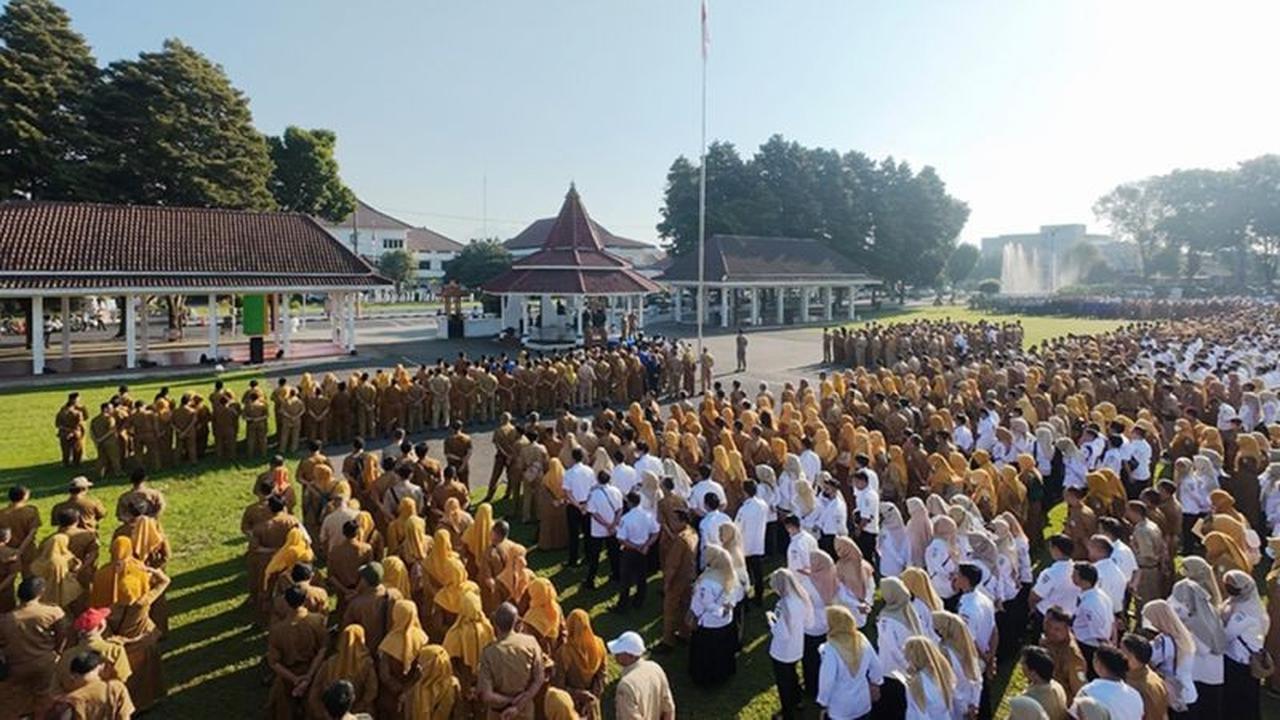 Pemkab Lumajang Terapkan WFH Setiap Jumat, Pastikan Layanan Publik Tetap Optimal