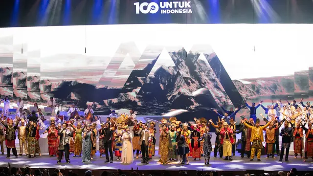 PT Smartfren Telecom Tbk menutup penghujung tahun 2023 dengan menyelenggarakan pergelaran seni dan budaya bersama Erwin Gutawa Orchestra, serta sejumlah musisi ternama tanah air. (Dok Sinar Mas)