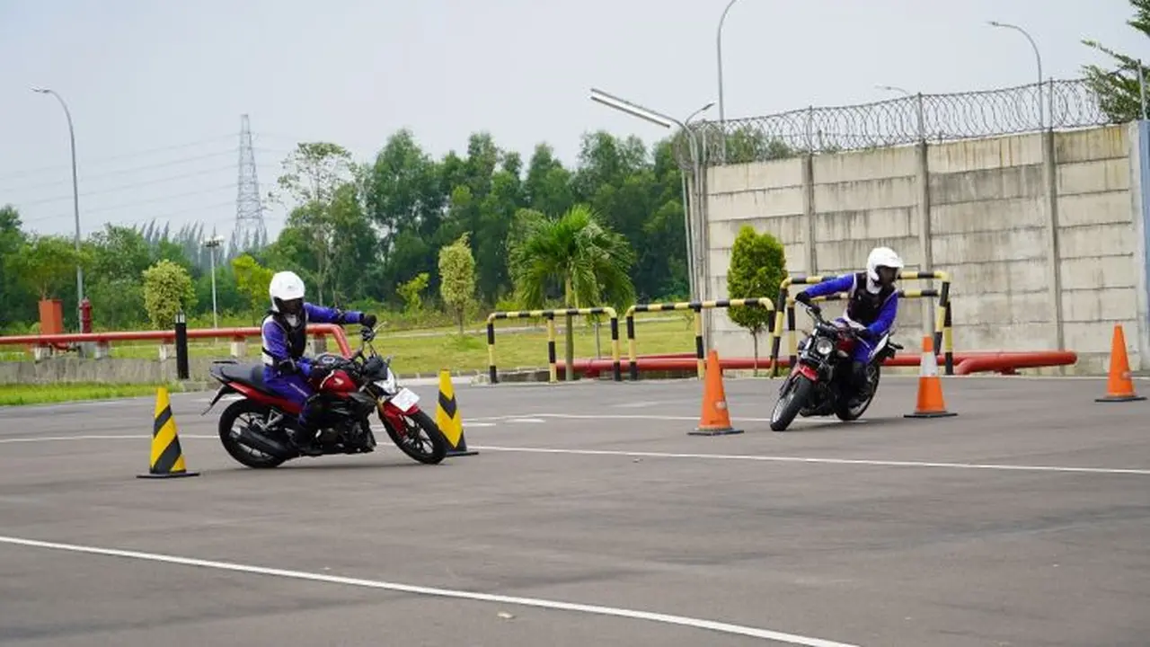 AHM Kirim 5 Instruktur Safety Riding untuk Berkompetisi di Thailand (Ist)