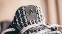 Ilustrasi produk Adidas. (dok. unsplash @tec_razy)