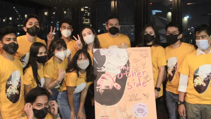 Press Conference film The Other Side. (IST)