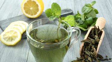 Redakan Flu Dan Sakit Tenggorokan Dengan Teh Lemon Beauty Fimela Com