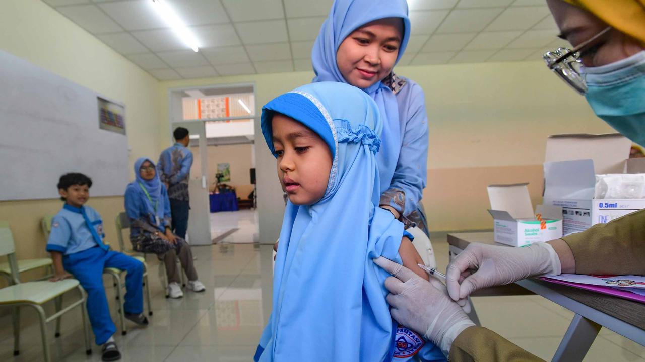 FOTO:  Antusias Murid SD Ikuti Cek Pemeriksaan Gratis di Sekolah