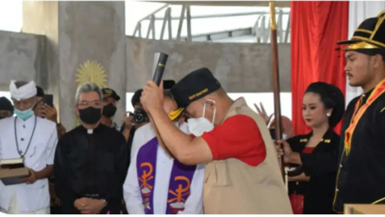 Pesan Toleransi, Puncak Menara Teratai Banyumas Terdapat 7  Kitab Suci  Agama dan Penghayat Kepercayaan