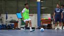 Aksi pemain Timnas Futsal Indonesia, Andarias Kareth pada pemusatan latihan di Tifosi Sport Center, Jakarta Timur, Rabu (1/4/2026). (Dok. Timnas Futsal Indonesia)